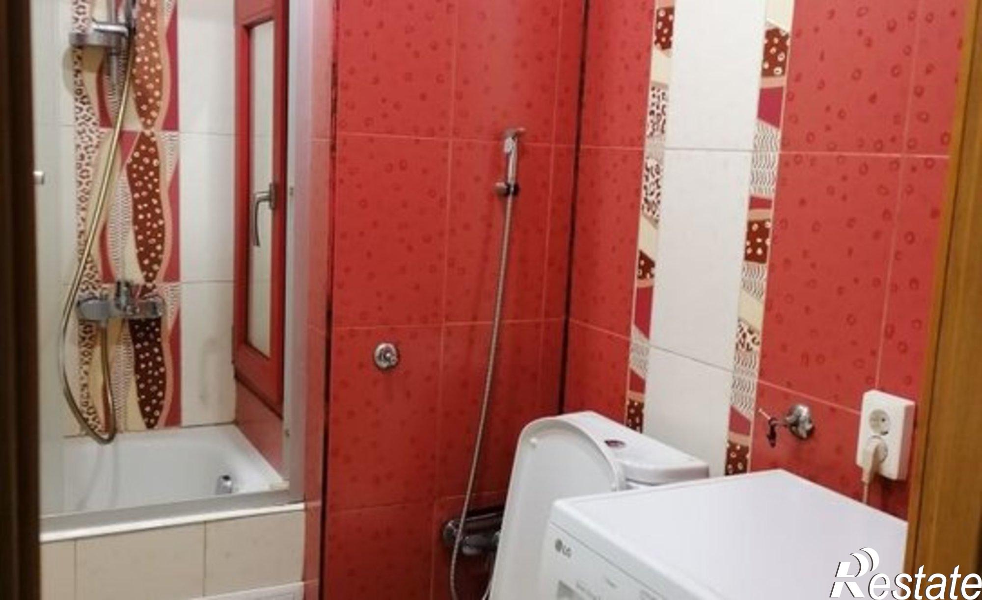 Купить квартиру за 10 500 000 рублей на ул Макаренко, 12