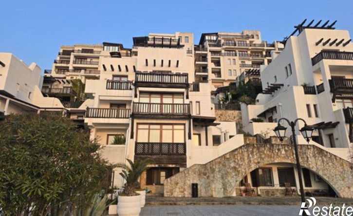 2-комн квартира микрорайон Новый Сочи, улица Пирогова, 5/10