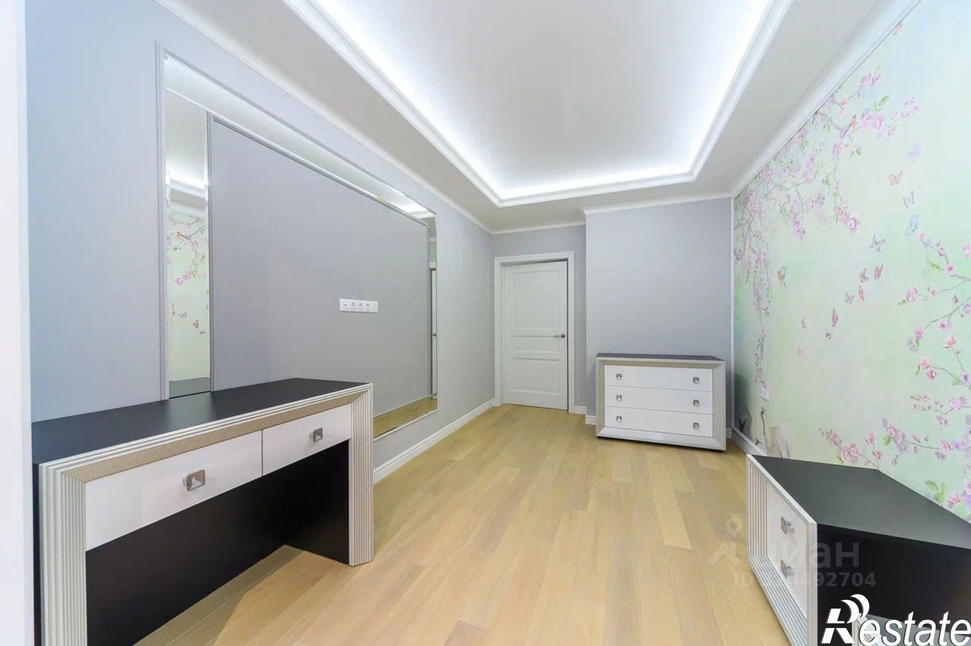 Купить квартиру за 45 000 000 рублей на ул Я.Фабрициуса, 2/4Б