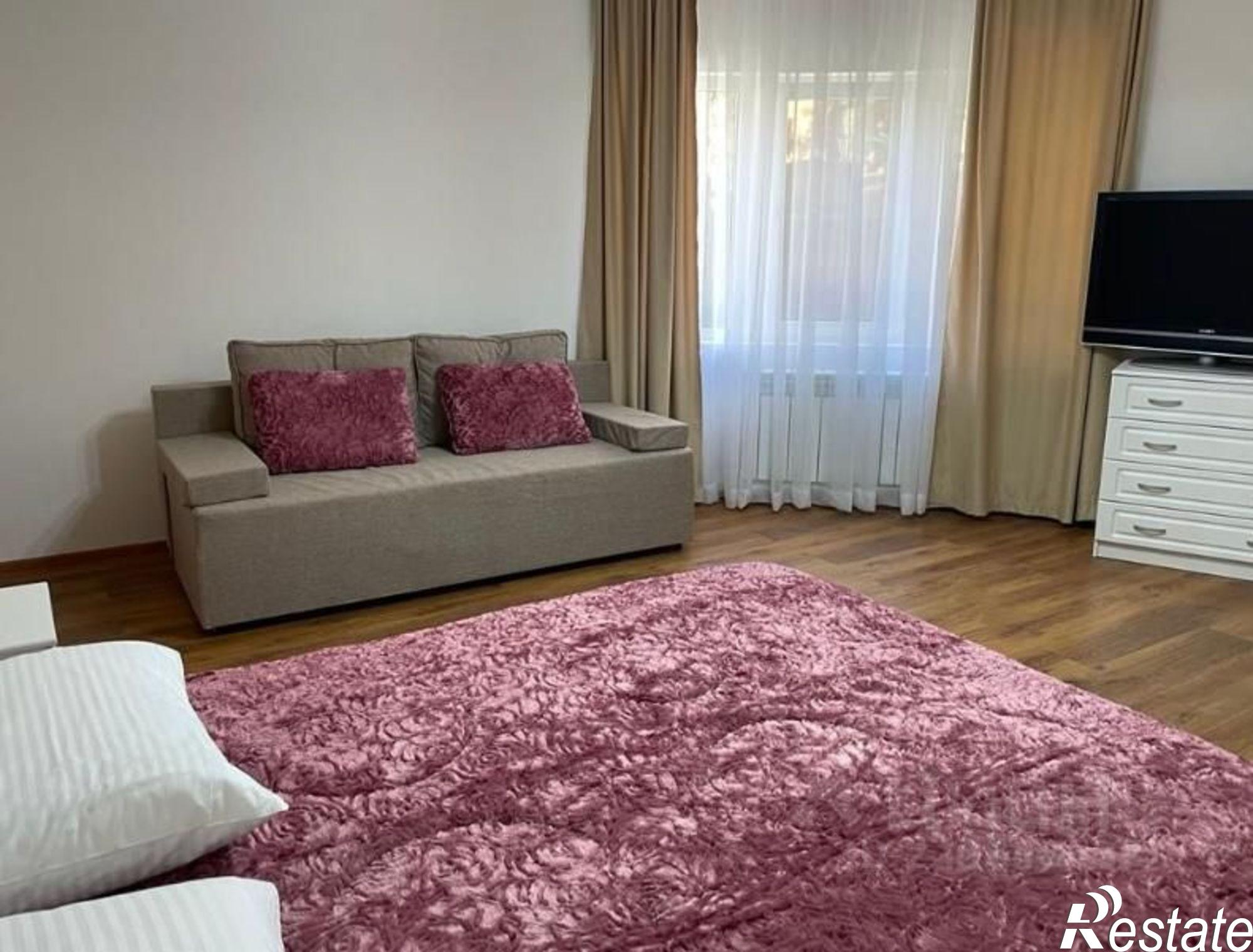 Сдать квартиру за 40 000 рублей на Малая улица, 2Б