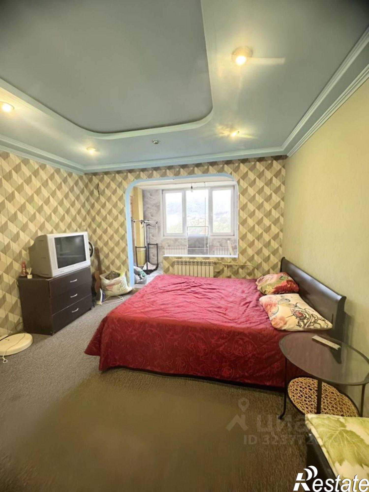 Сдать квартиру за 63 000 рублей на ул Макаренко, 30