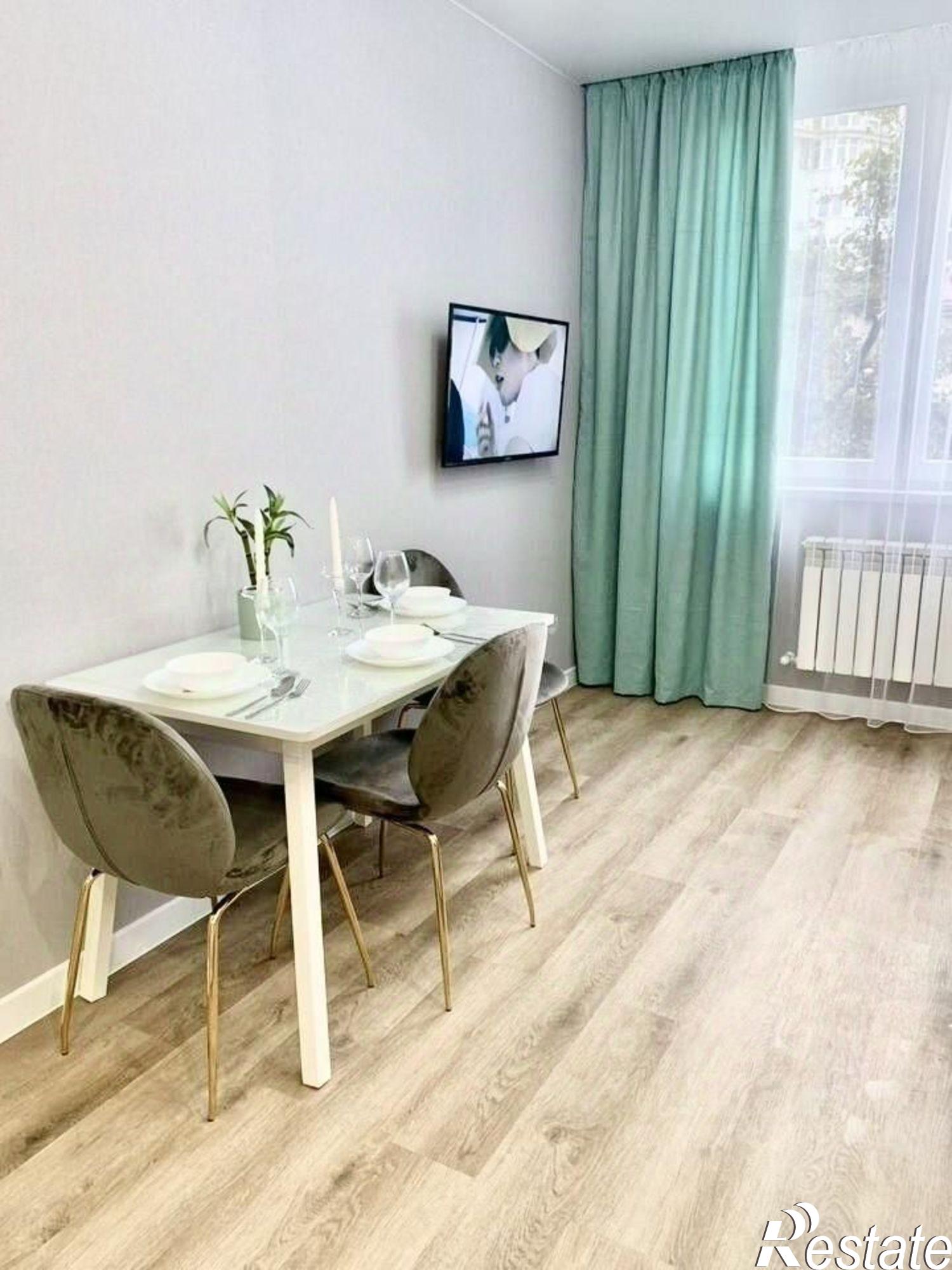 Сдать квартиру за 60 000 рублей на переулок Трунова, 6 к1