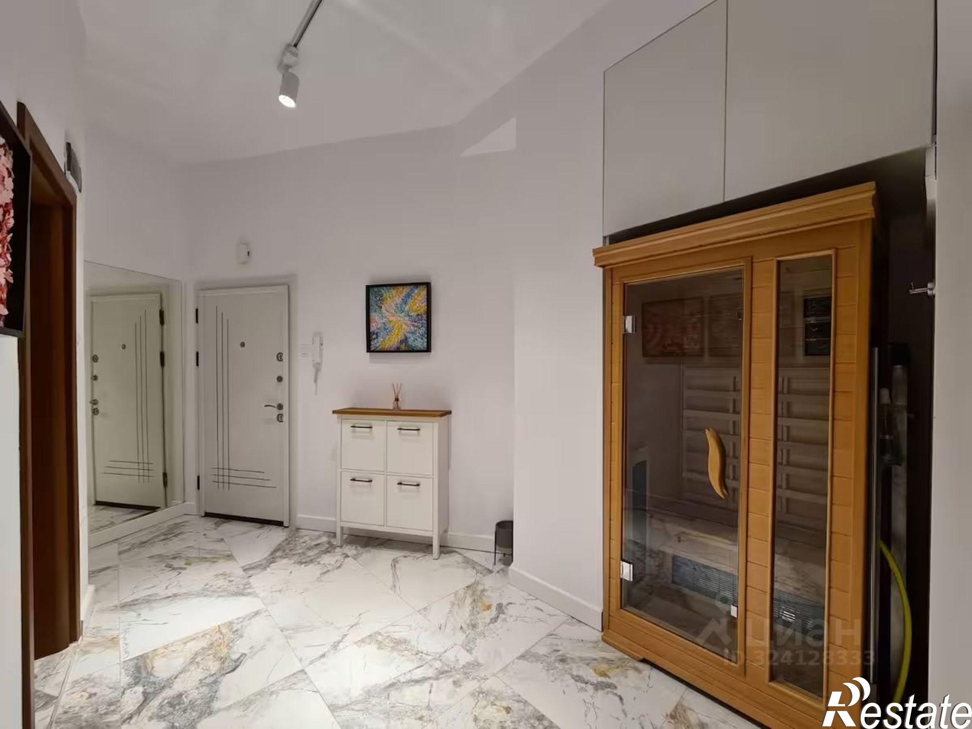 Купить квартиру за 17 350 000 рублей на ул Демократическая, 4