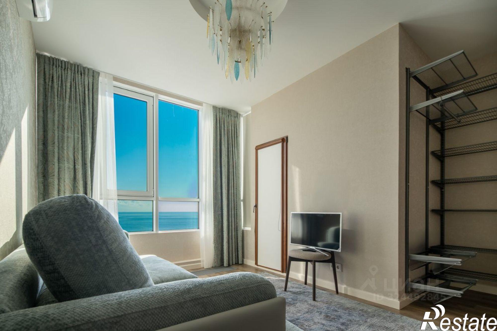 Купить квартиру за 90 000 000 рублей на ул Гагринская, 10