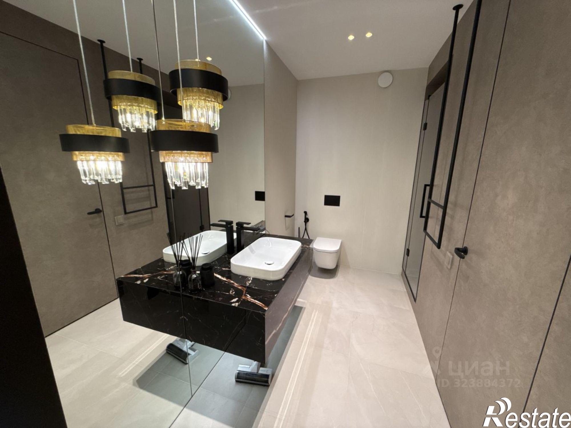 Купить квартиру за 41 400 000 рублей на ул Турчинского, 21