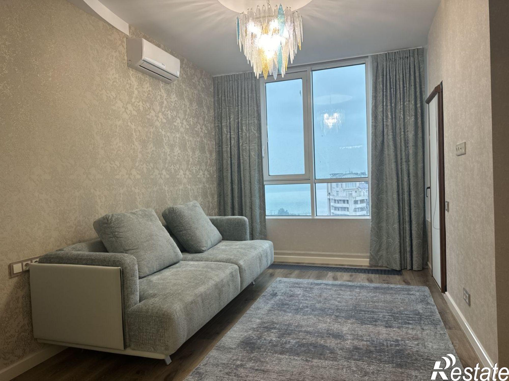 Купить квартиру за 90 000 000 рублей на ул Гагринская, 10