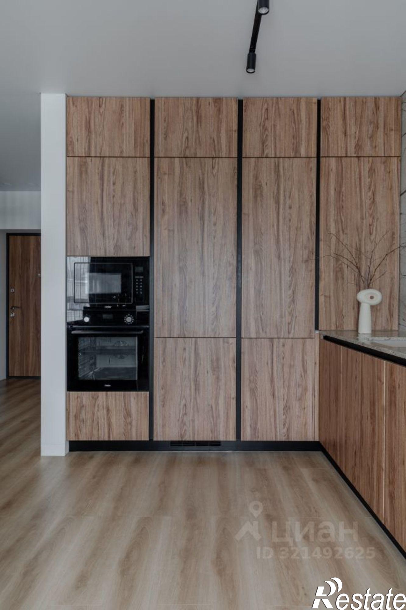 Купить квартиру за 20 000 000 рублей на переулок Трунова, 6 к5