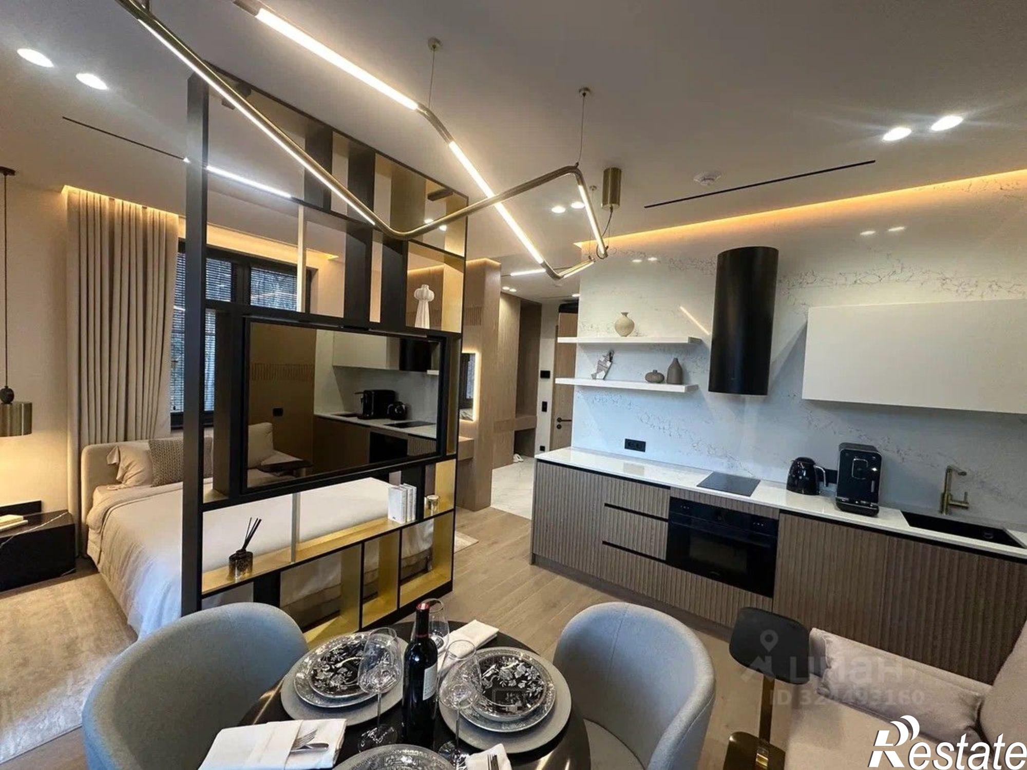 Купить квартиру за 42 800 000 рублей на наб Времена года, 1