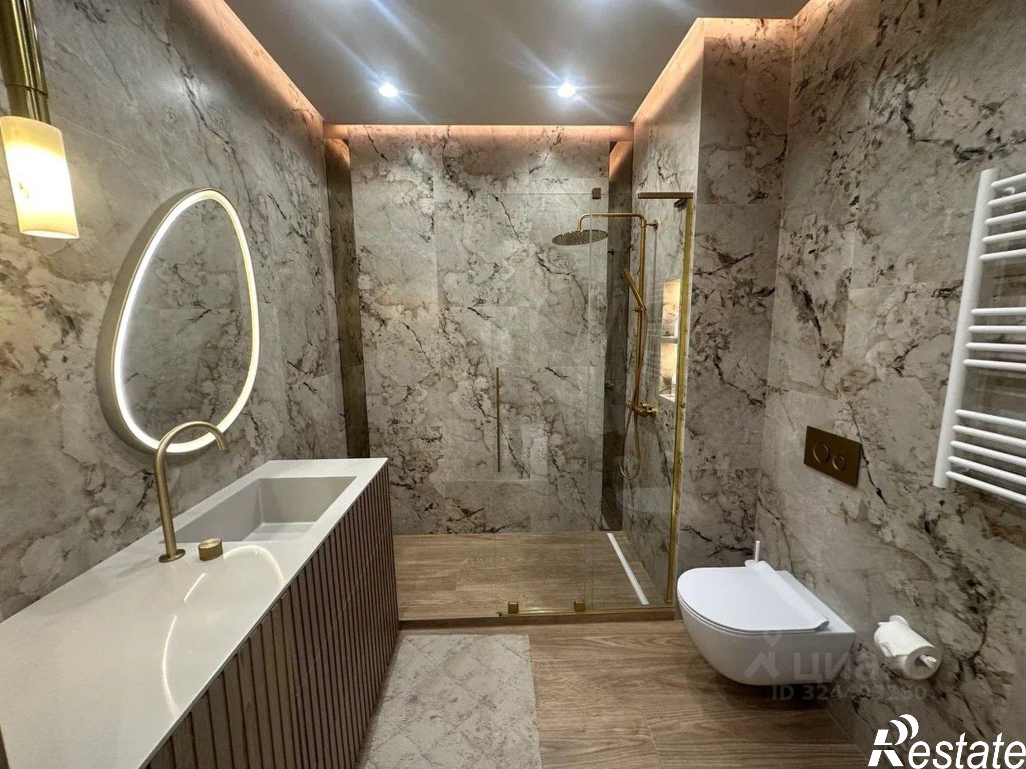 Купить квартиру за 42 800 000 рублей на наб Времена года, 1