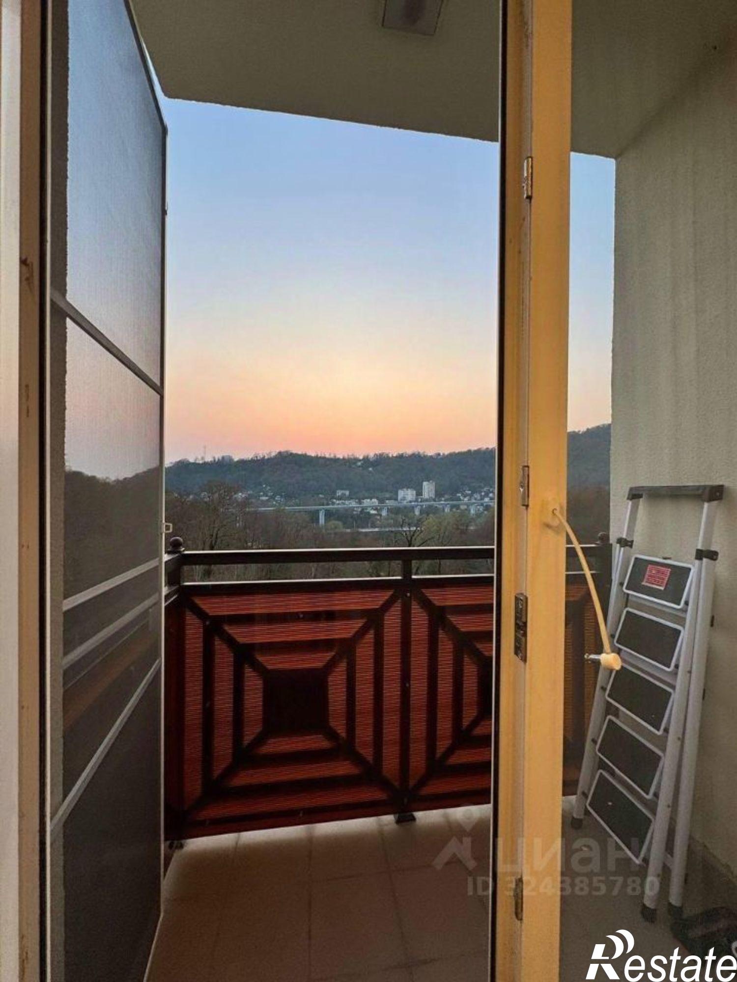 Купить квартиру за 13 500 000 рублей на Мацестинская улица, 17/1