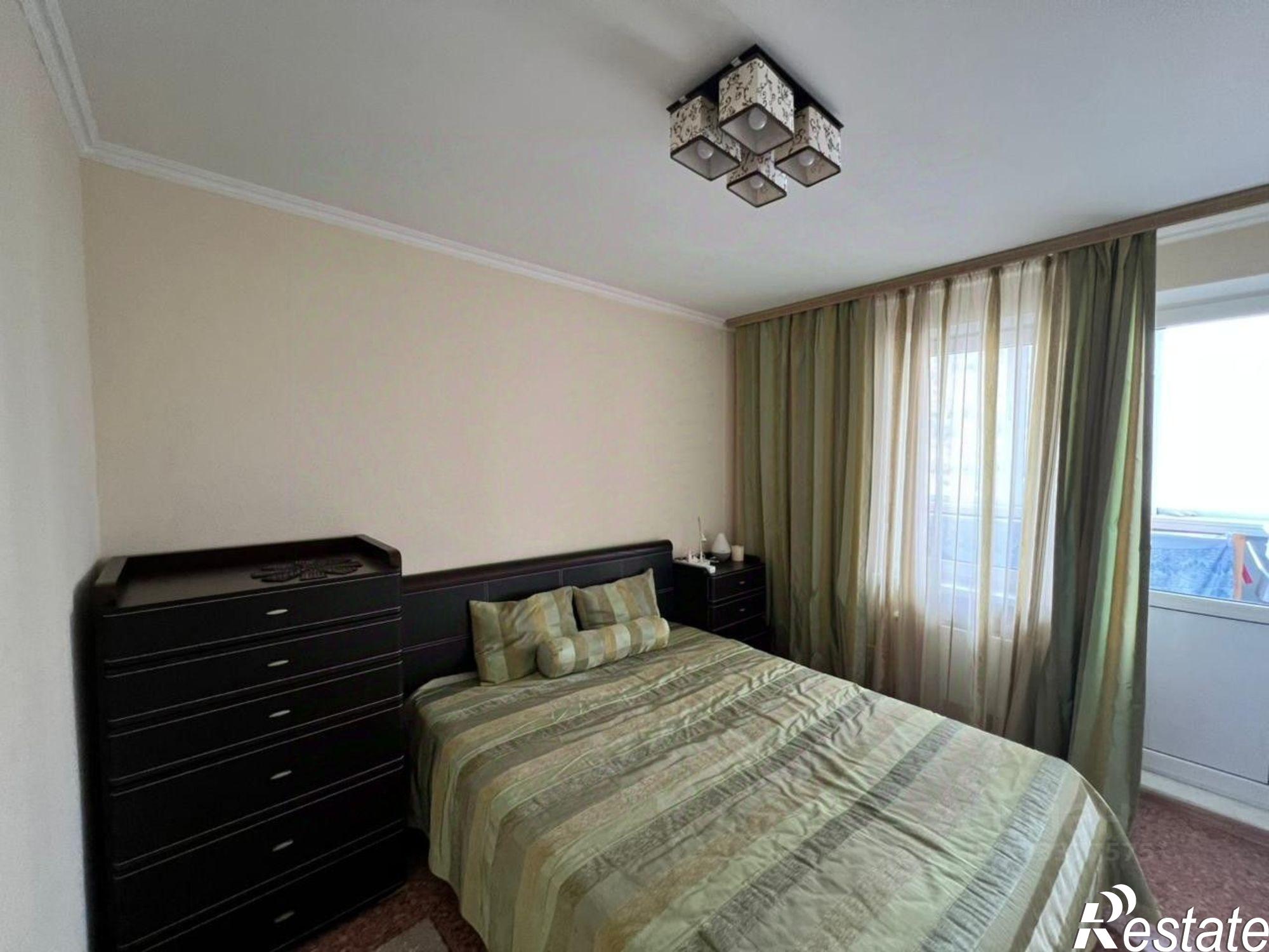 Купить квартиру за 14 000 000 рублей на улица Малышева, 4