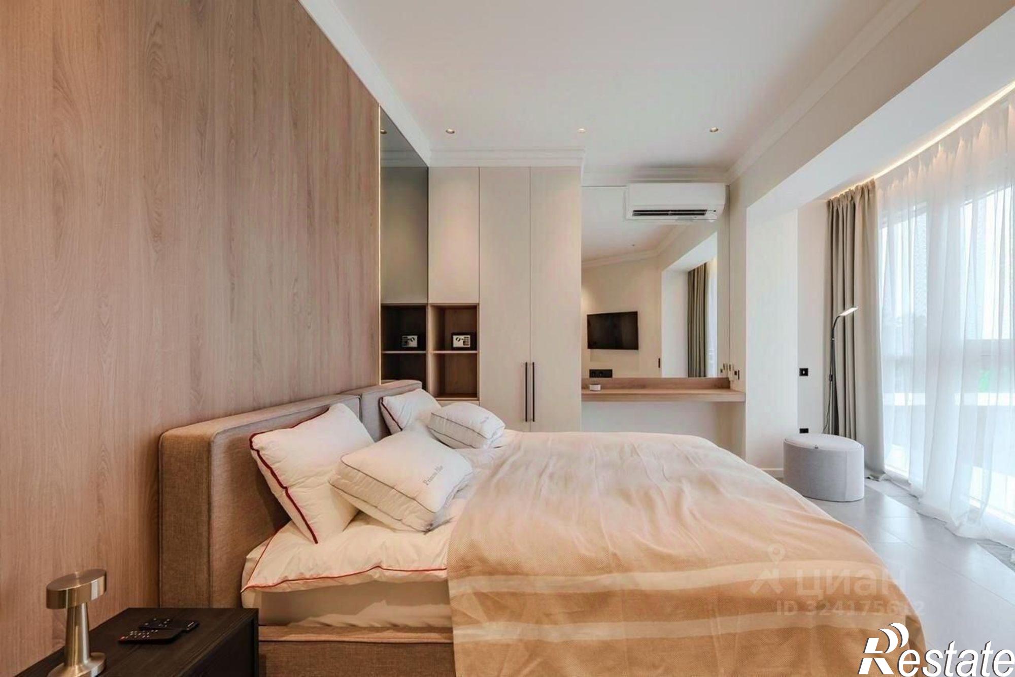 Купить квартиру за 40 000 000 рублей на ул Театральная, 11