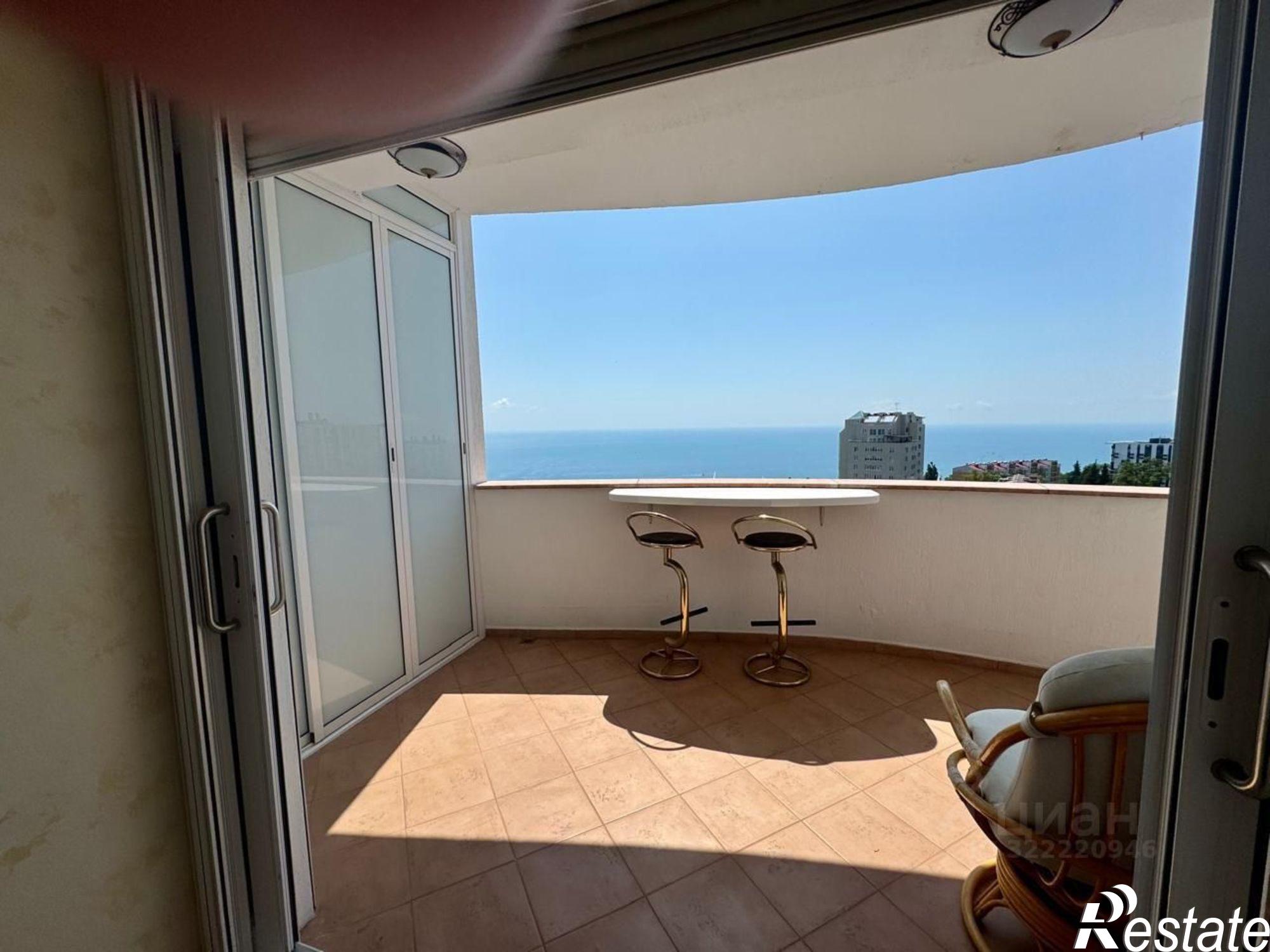 Купить квартиру за 25 000 000 рублей на Курортный пр-кт, 98/18А