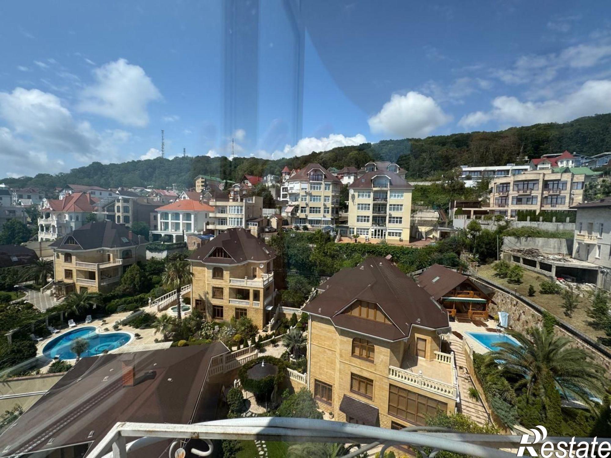 Купить квартиру за 25 000 000 рублей на Курортный пр-кт, 98/18А