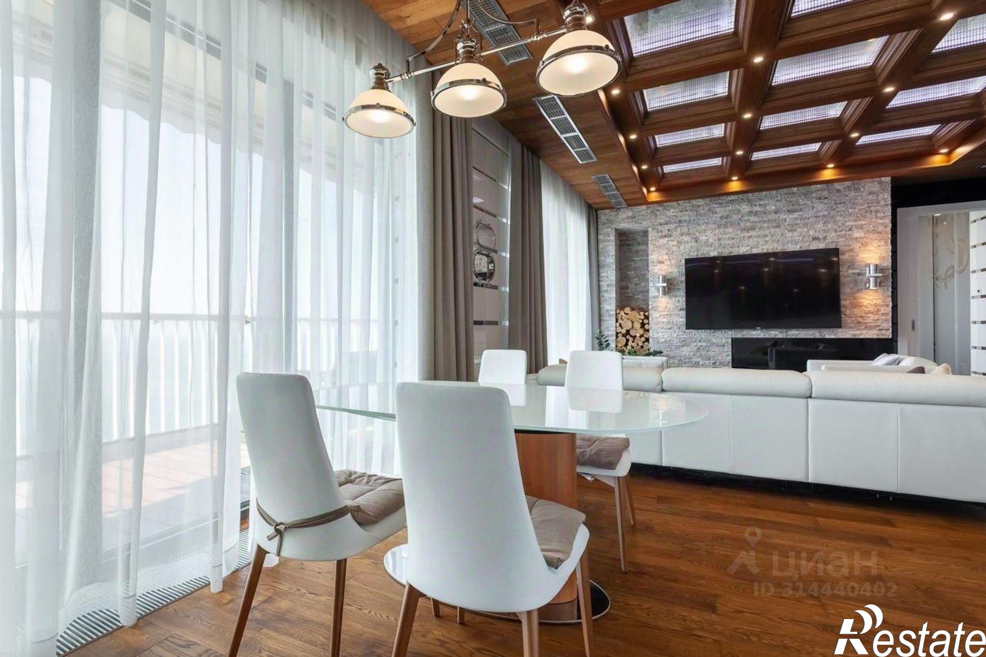 Купить квартиру за 112 000 000 рублей на Курортный пр-кт, 105