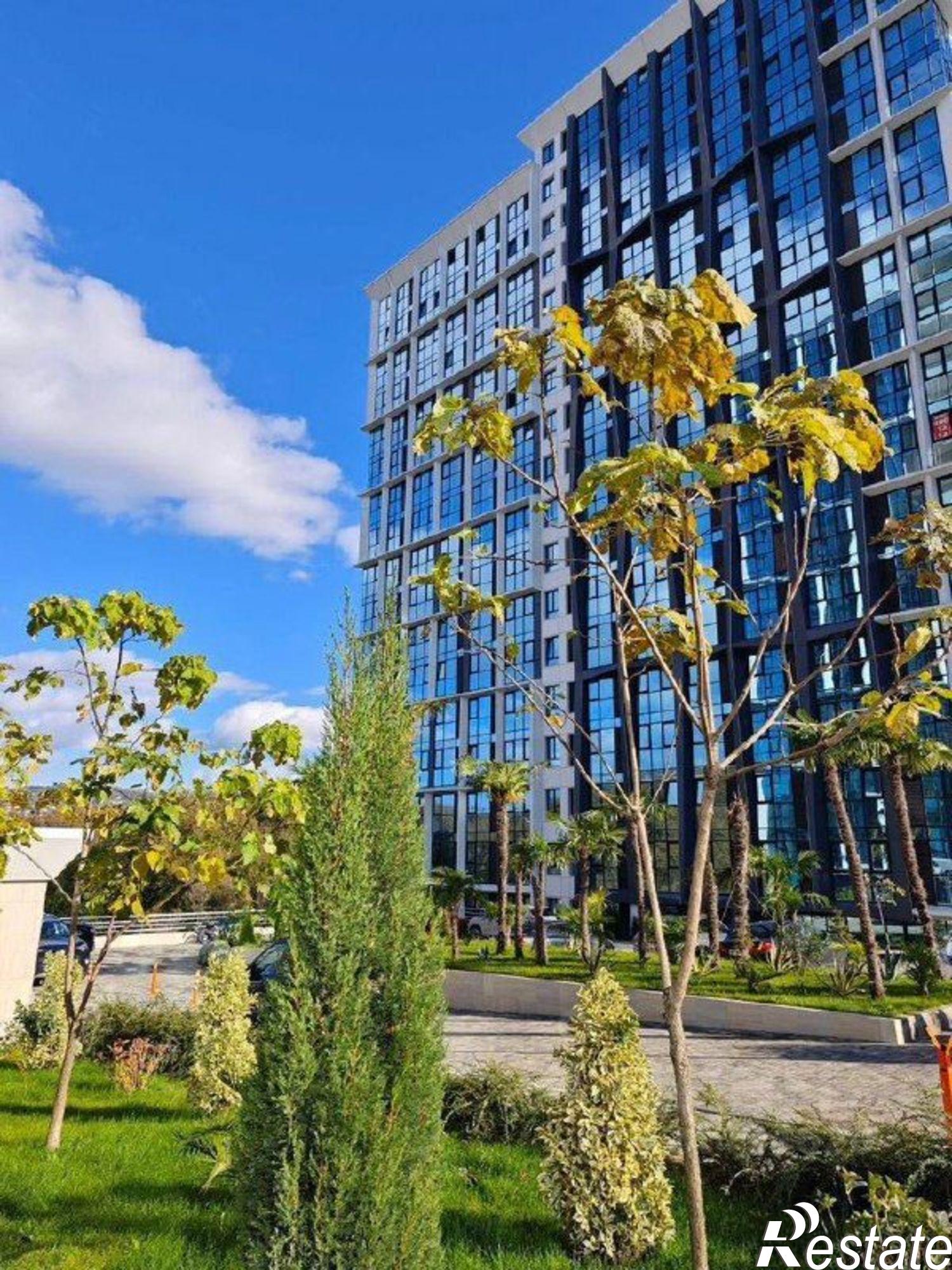 Купить квартиру за 14 900 000 рублей на ул Ясногорская, 14