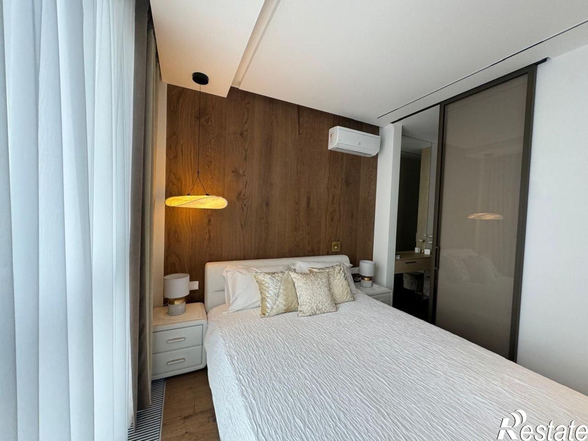 Купить квартиру за 14 900 000 рублей на ул Ясногорская, 14