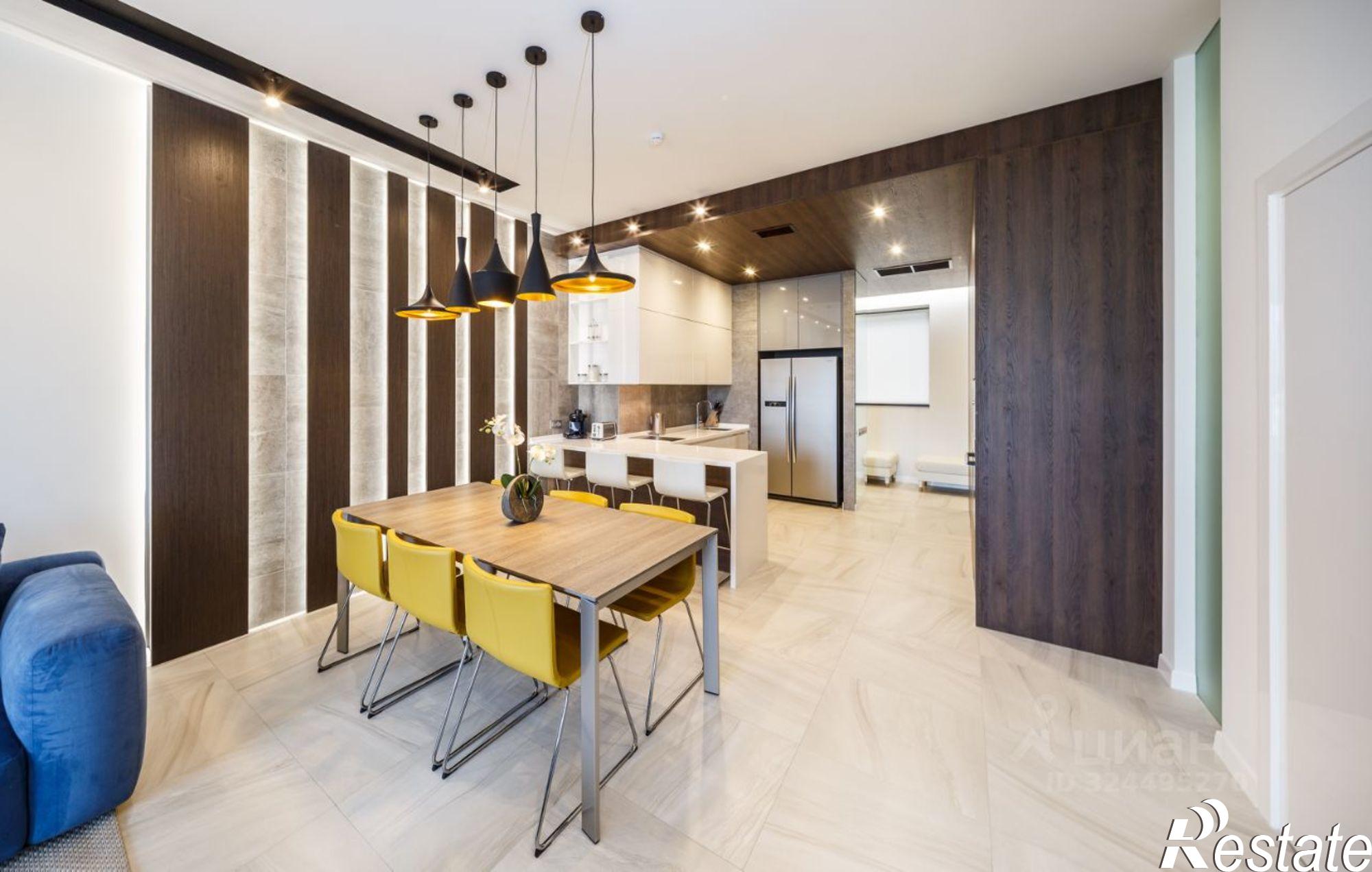 Купить квартиру за 20 000 000 рублей на Курортный пр-кт, 105А