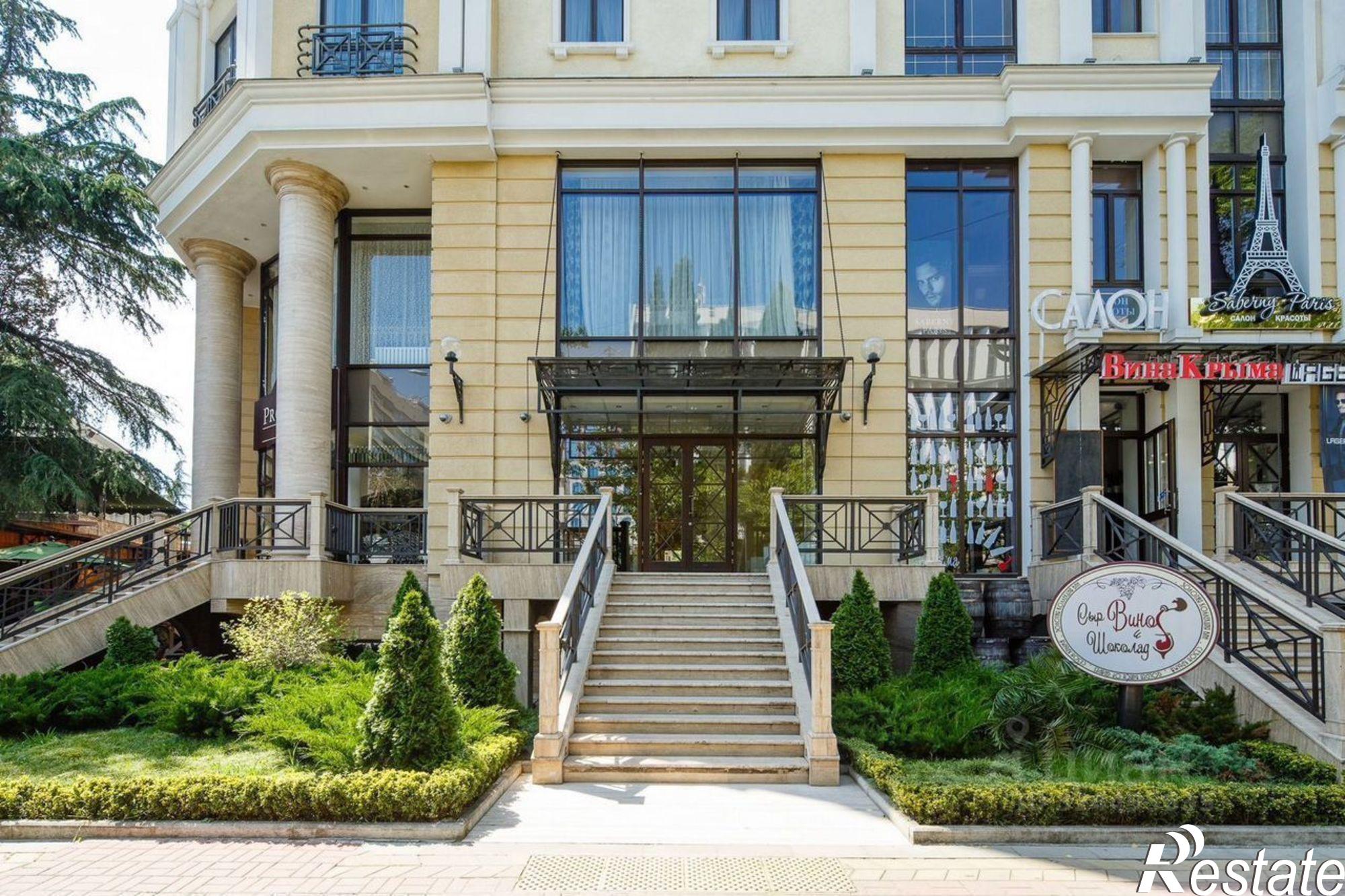 Купить квартиру за 30 000 000 рублей на ул Воровского, 3А/1