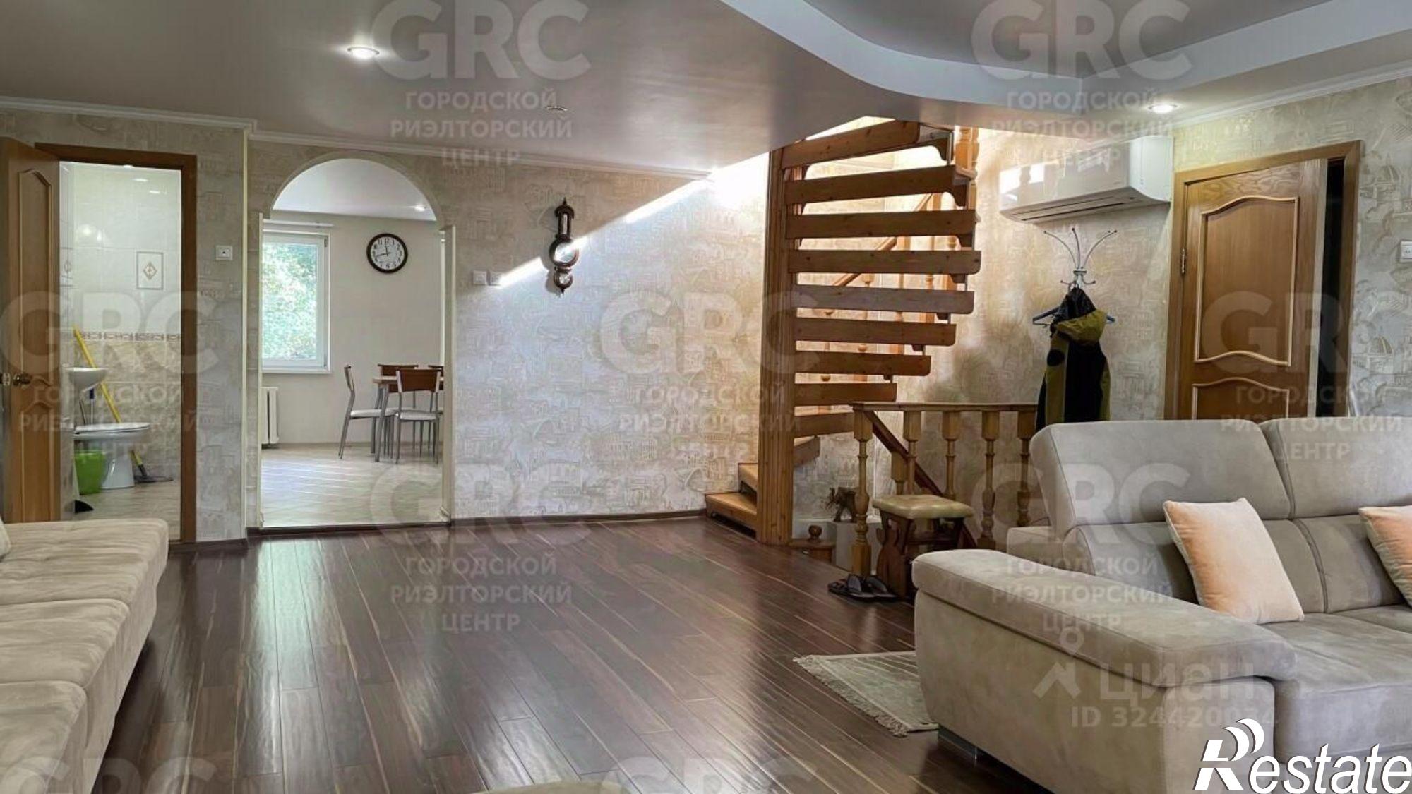 Купить квартиру за 33 000 000 рублей на ул Звездная, 1