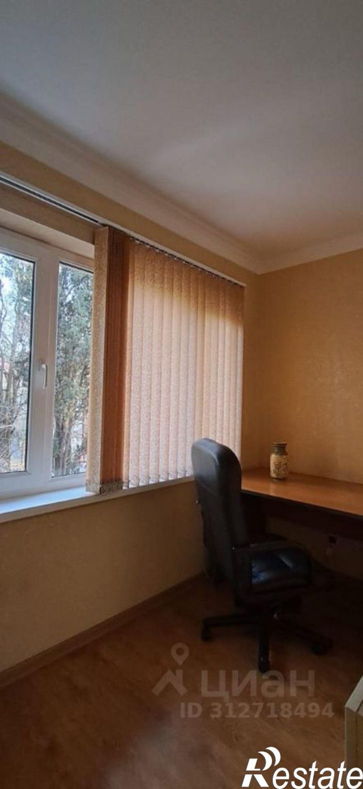 2-комн квартира улица Роз, 65,  д. 65