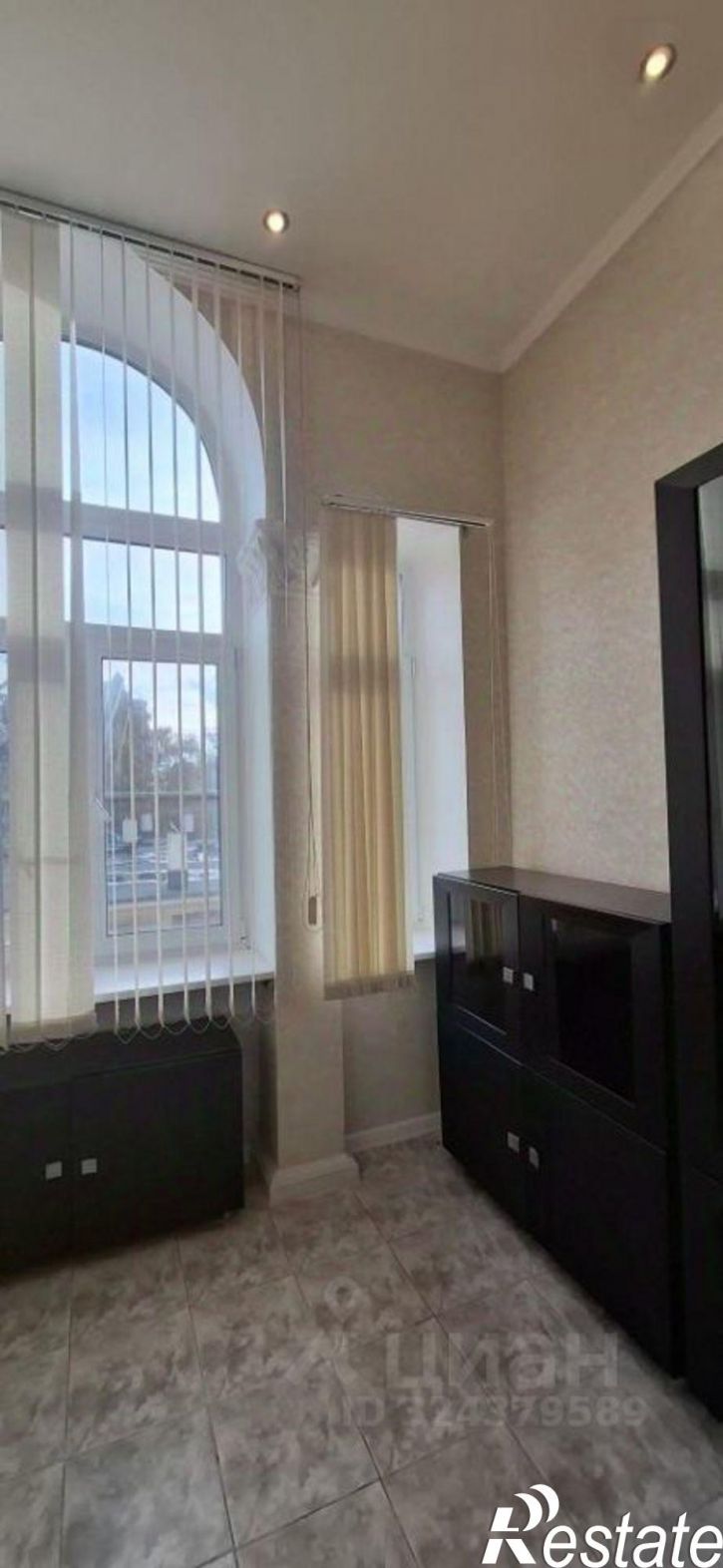 3-комн квартира ул Воровского, 4,  д. 4