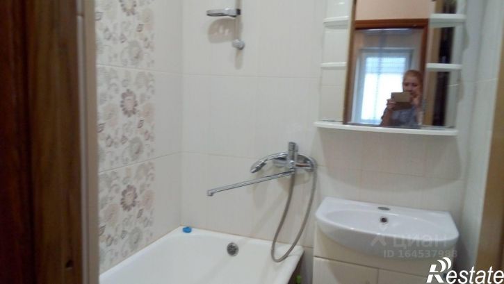 2-комн квартира улица Войкова, 33,  д. 33