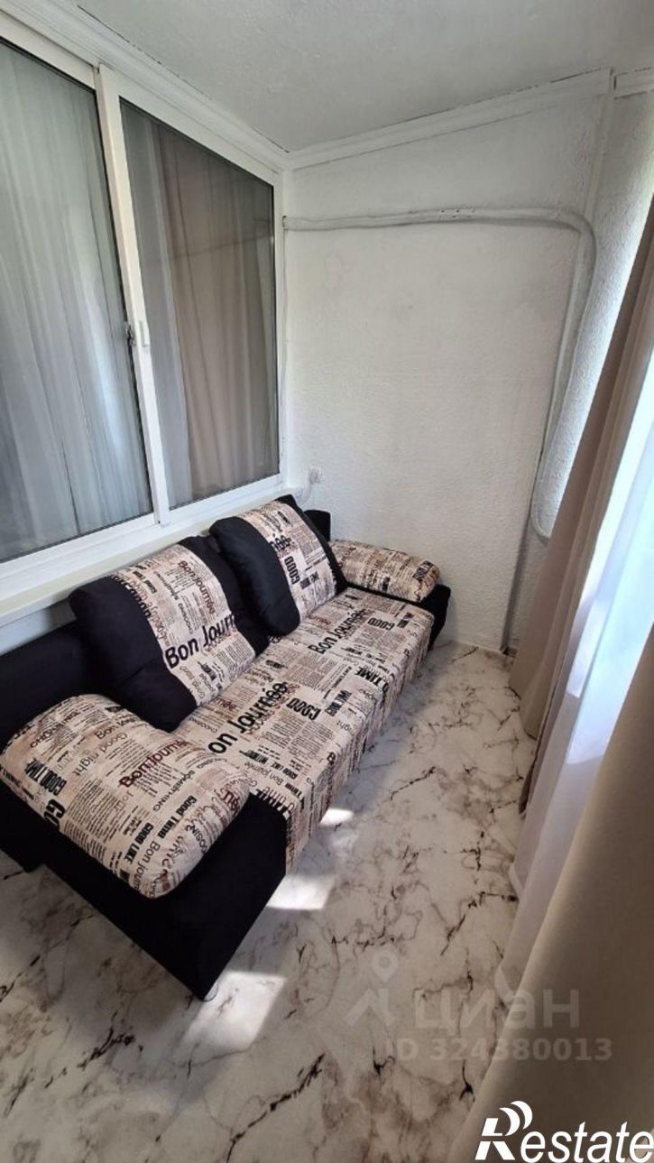 1-комн квартира улица Гагарина, 8,  д. 8