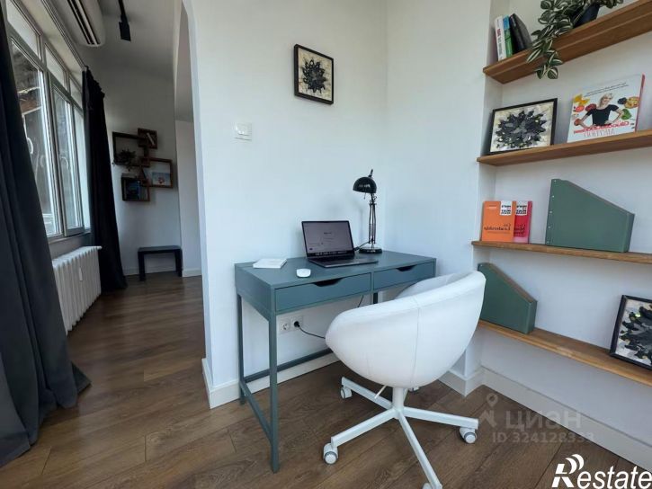 1-комн квартира ул Демократическая, 4,  д. 4