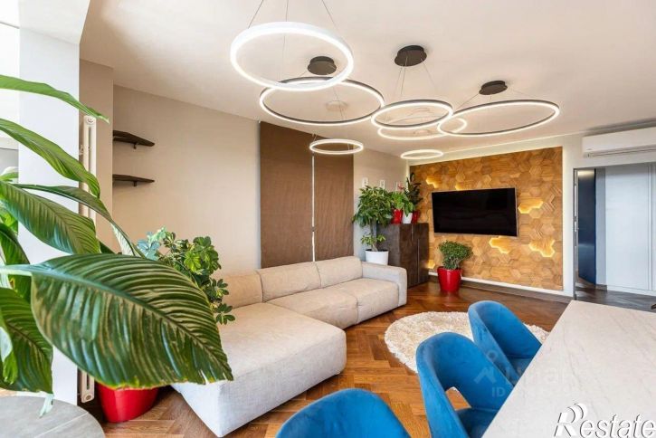 2-комн квартира улица Роз, 32А,  д. 32А