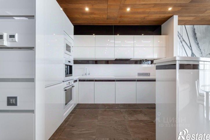 3-комн квартира Курортный пр-кт, 105,  д. 105