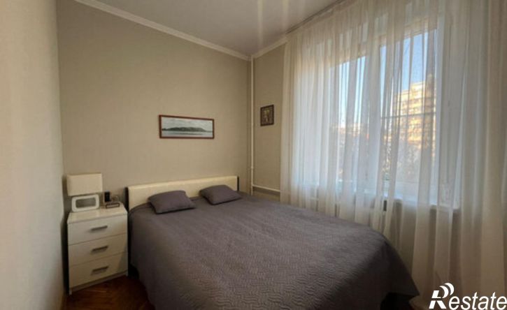 2-комн квартира улица Гагарина, 24,  д. 24