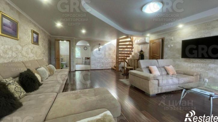 6-комн квартира ул Звездная, 1,  д. 1