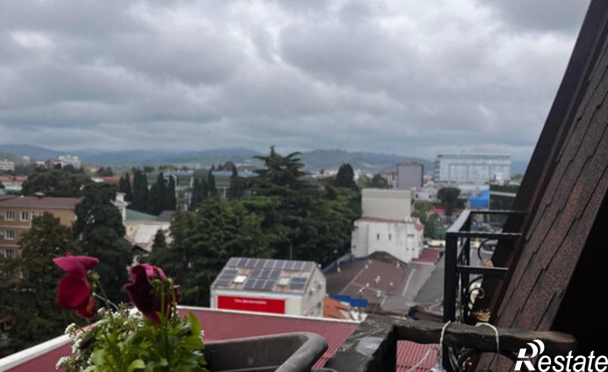 Купить квартиру за 32 000 000 рублей на Демократическая улица, 34/1