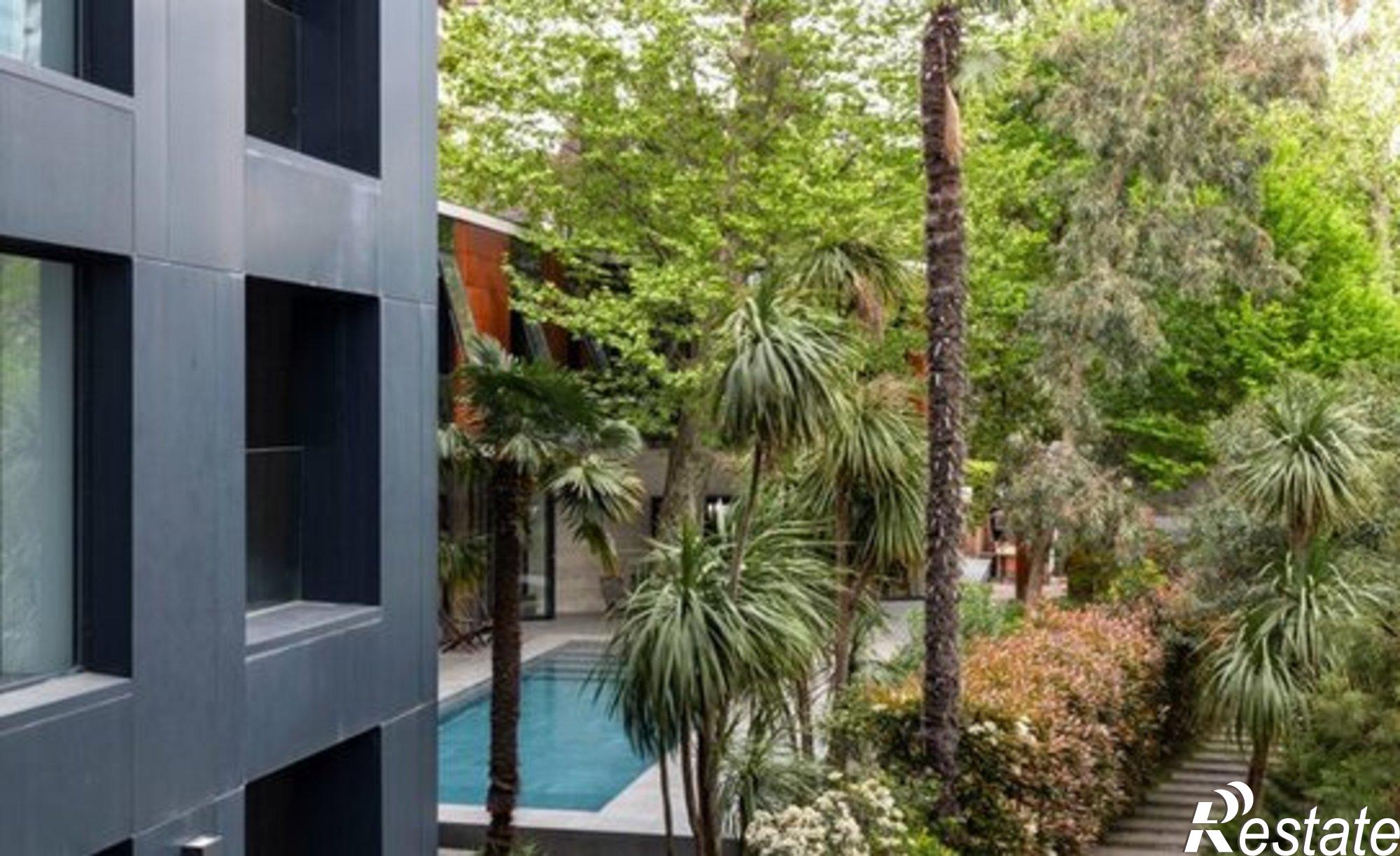 Купить квартиру за 130 000 000 рублей на Курортный пр-кт, 75