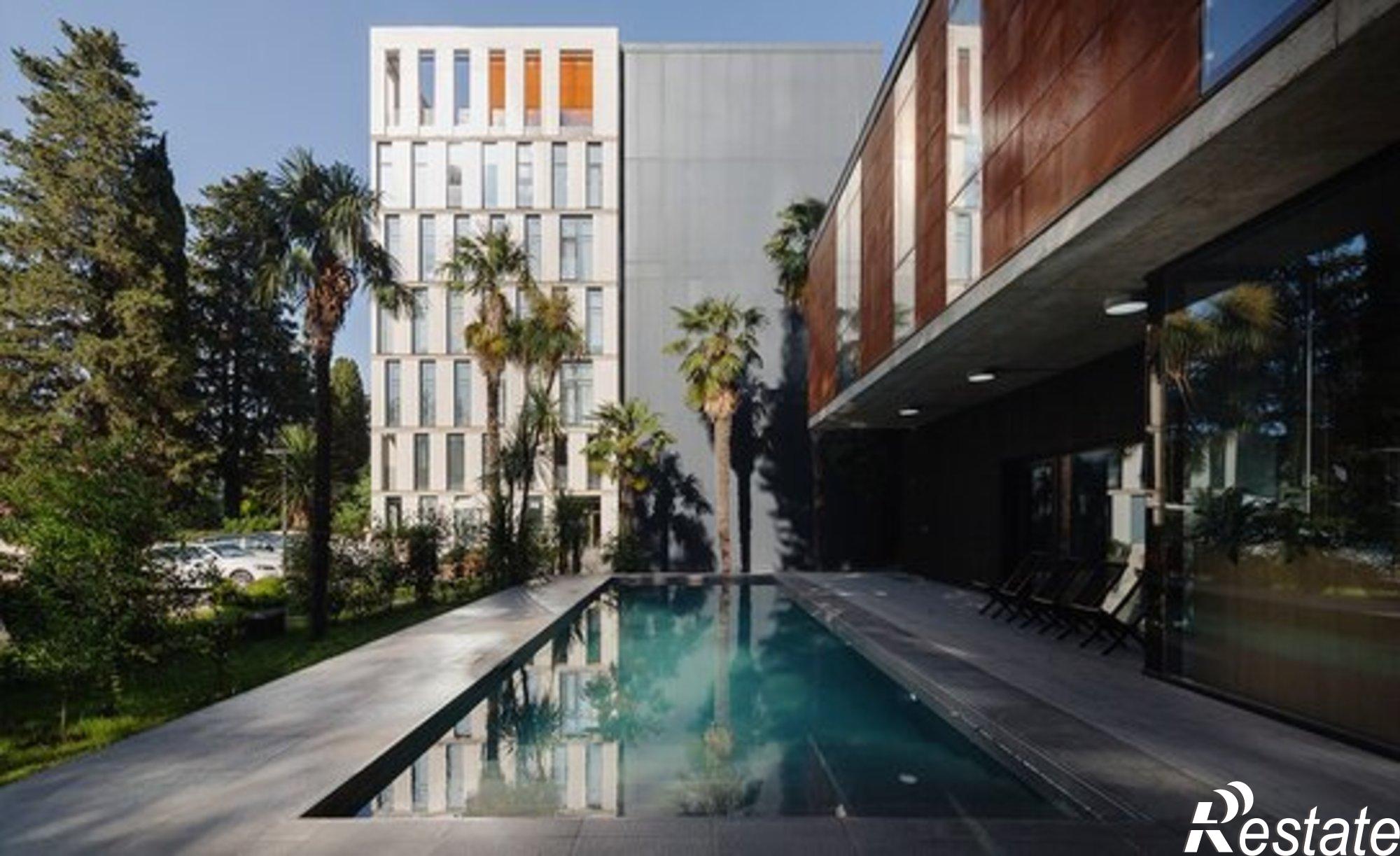 Купить квартиру за 130 000 000 рублей на Курортный пр-кт, 75