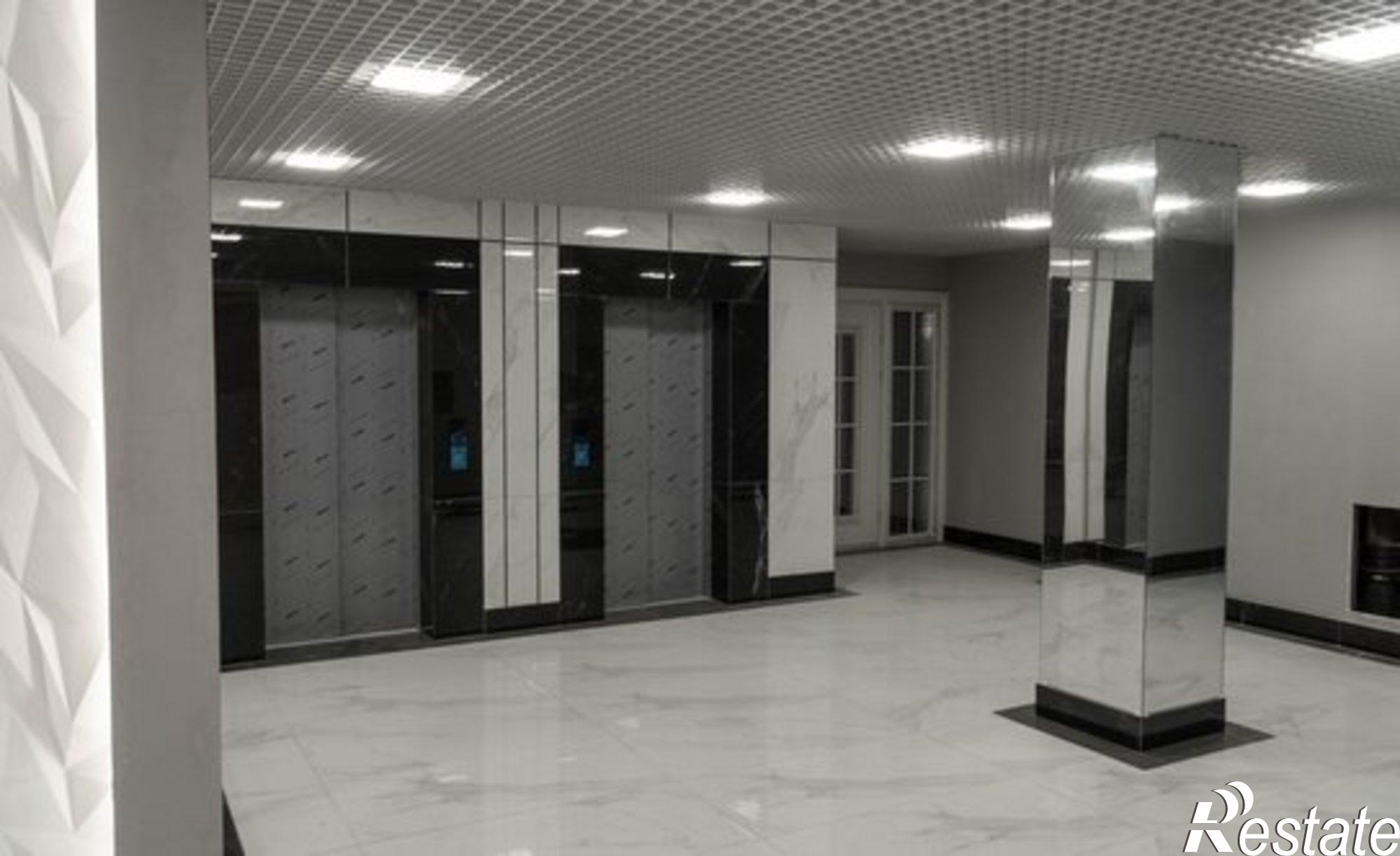 Купить квартиру за 21 300 000 рублей на ул Просвещения, 24А