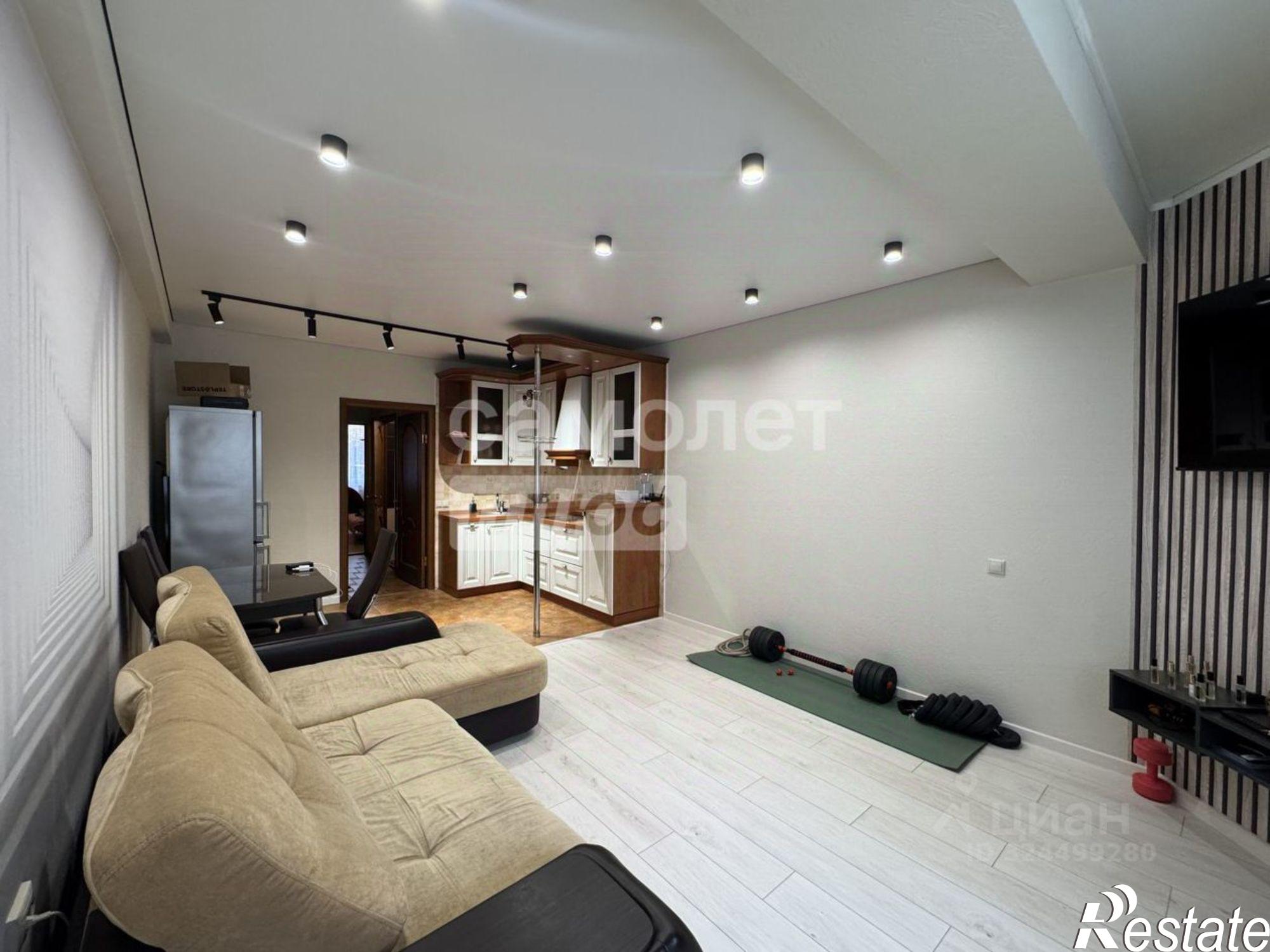 Купить квартиру за 10 000 000 рублей на ул Чехова, 33/1