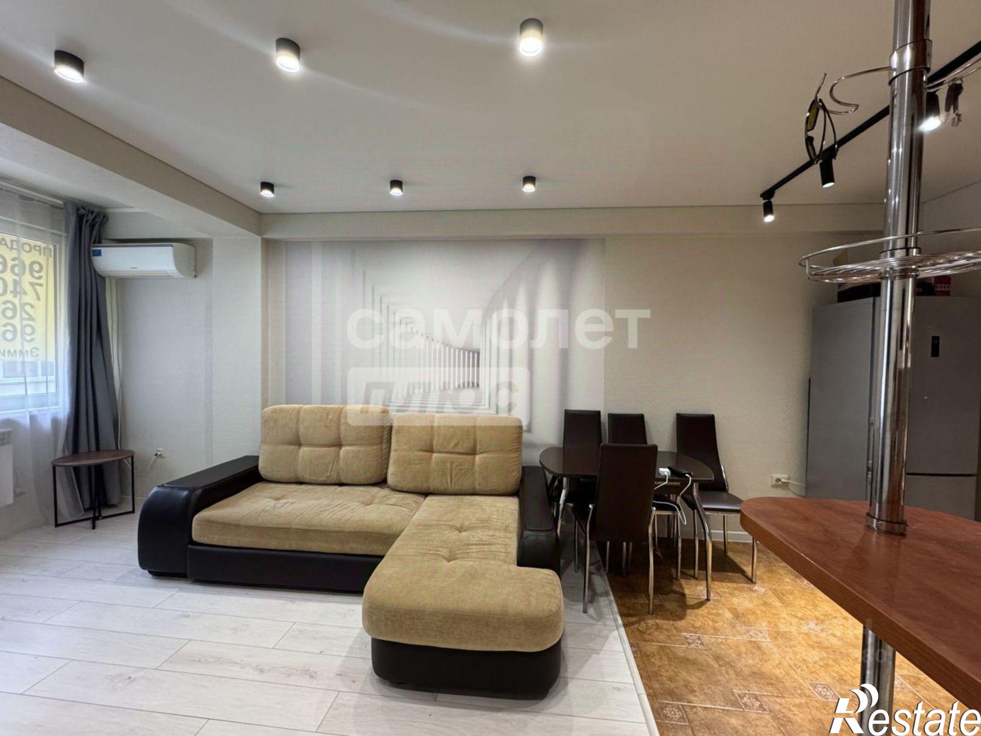 Купить квартиру за 10 000 000 рублей на ул Чехова, 33/1