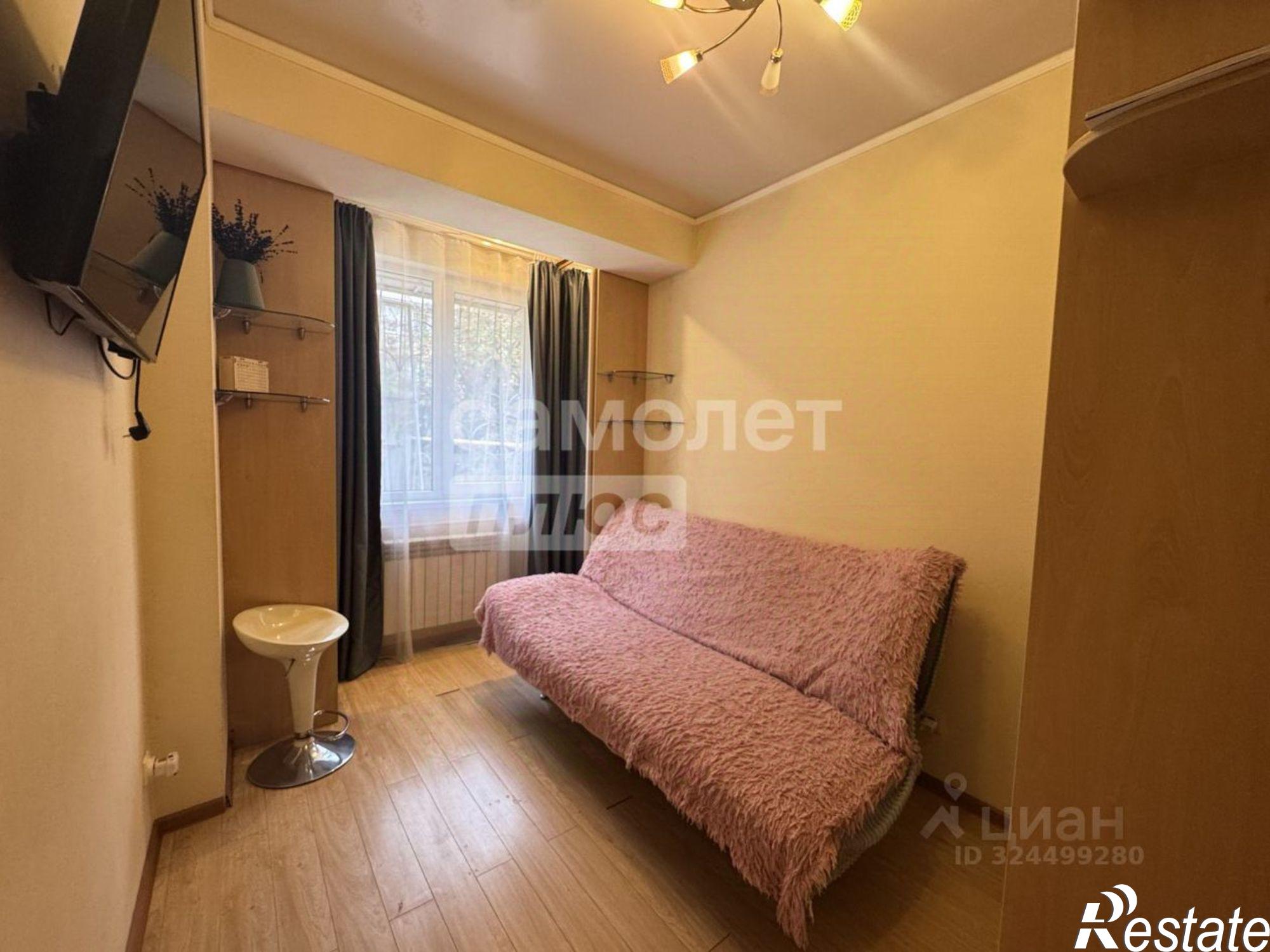 Купить квартиру за 10 000 000 рублей на ул Чехова, 33/1