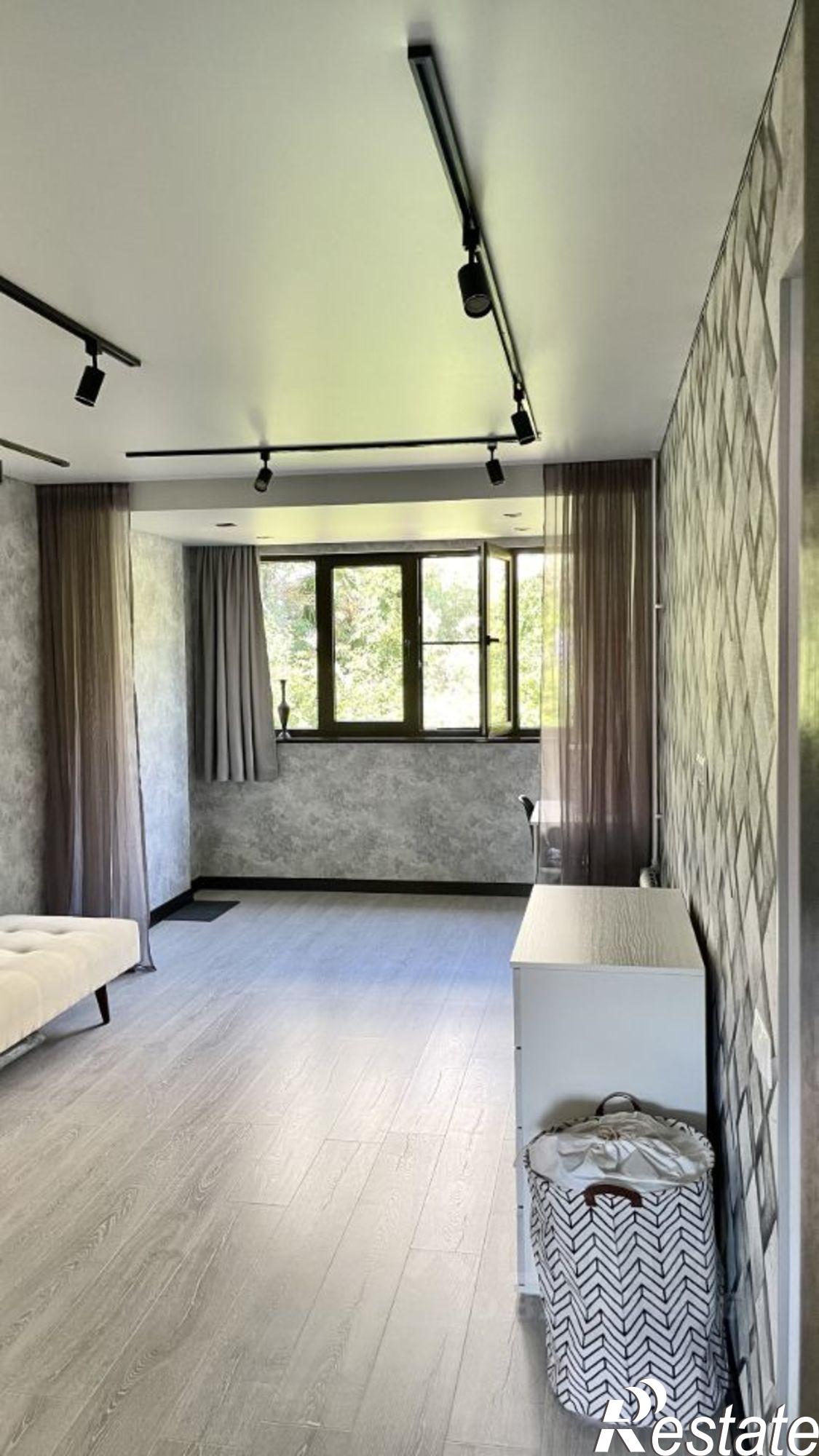 Купить квартиру за 12 000 000 рублей на ул Чехова, 26