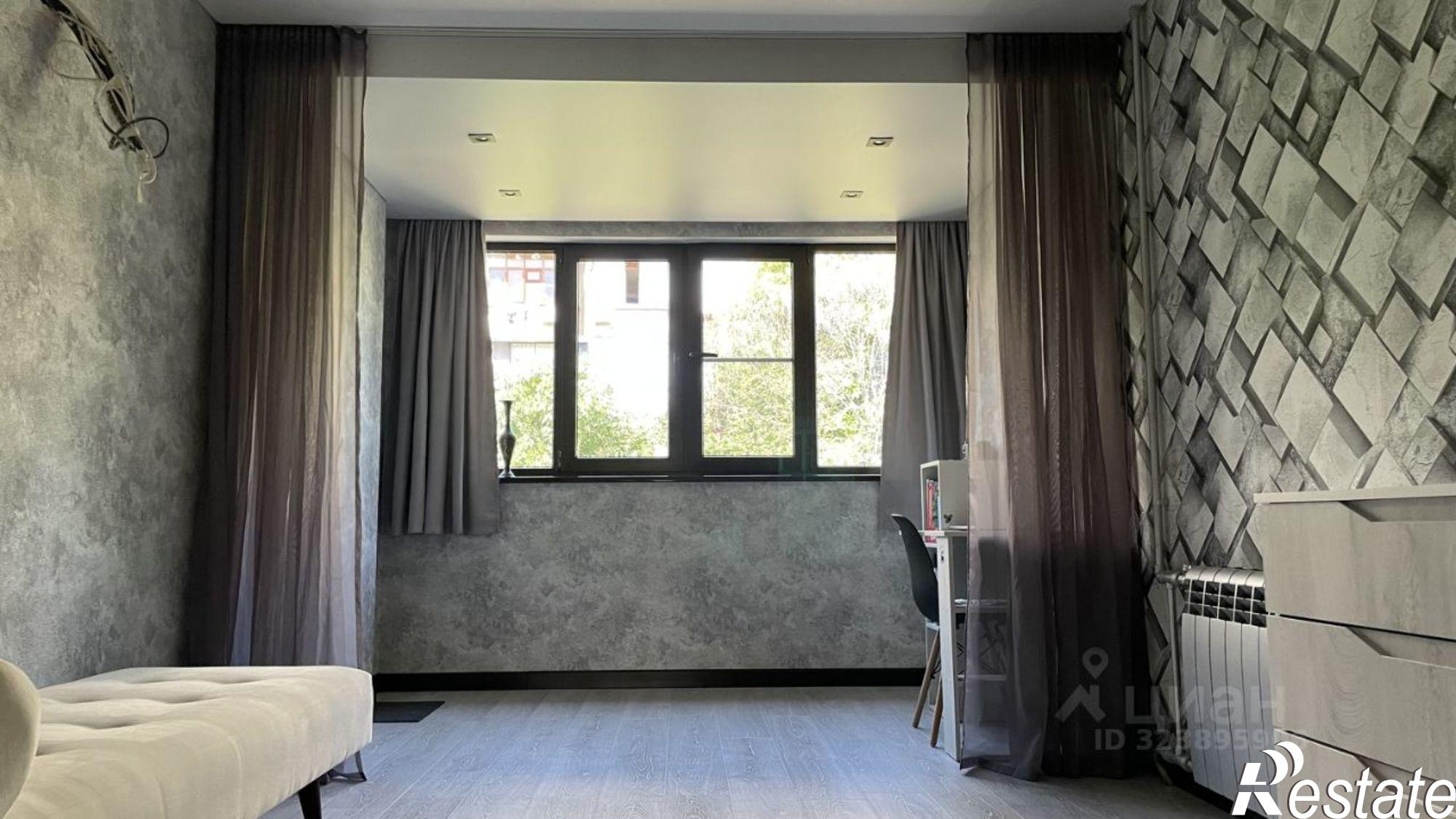 Купить квартиру за 12 000 000 рублей на ул Чехова, 26