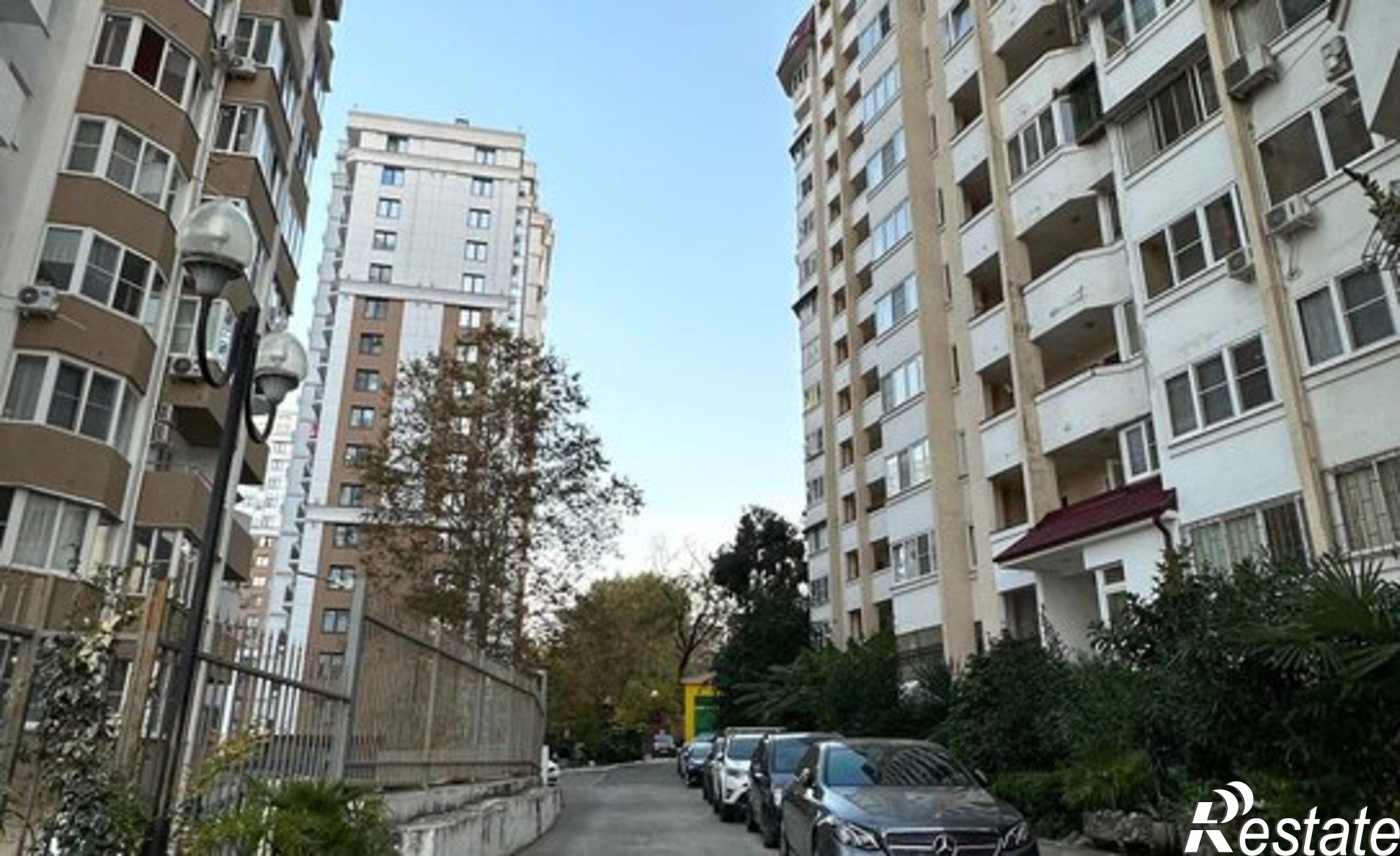 Купить квартиру за 39 000 000 рублей на ул Невская, 19