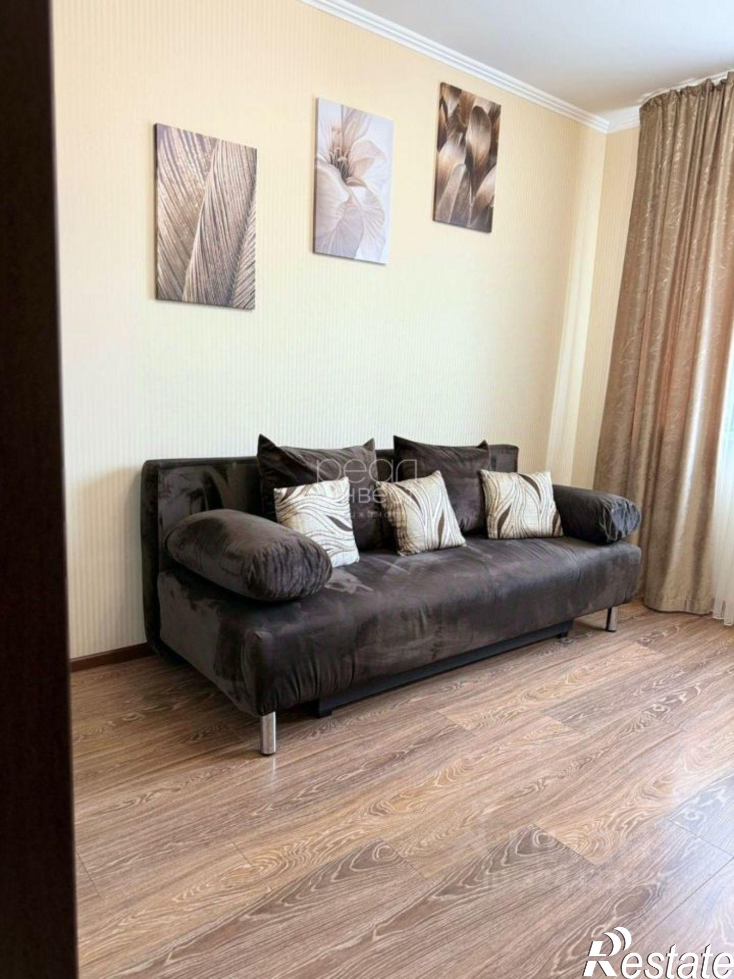 Сдать квартиру за 48 000 рублей на ул Севастопольская, 35/2