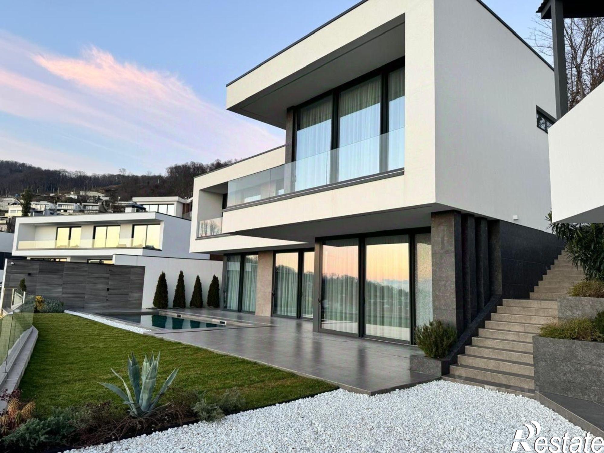 Купить дачу, дом, коттедж за 320 000 000 рублей на СТ 