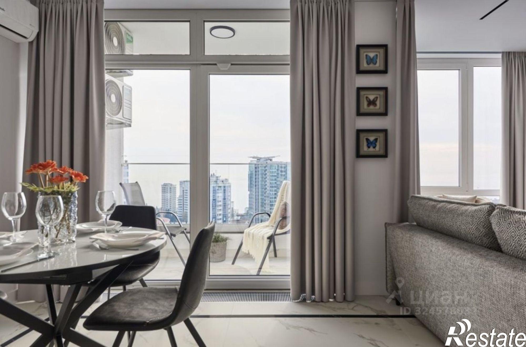 Купить квартиру за 18 000 000 рублей на Депутатская улица, 10