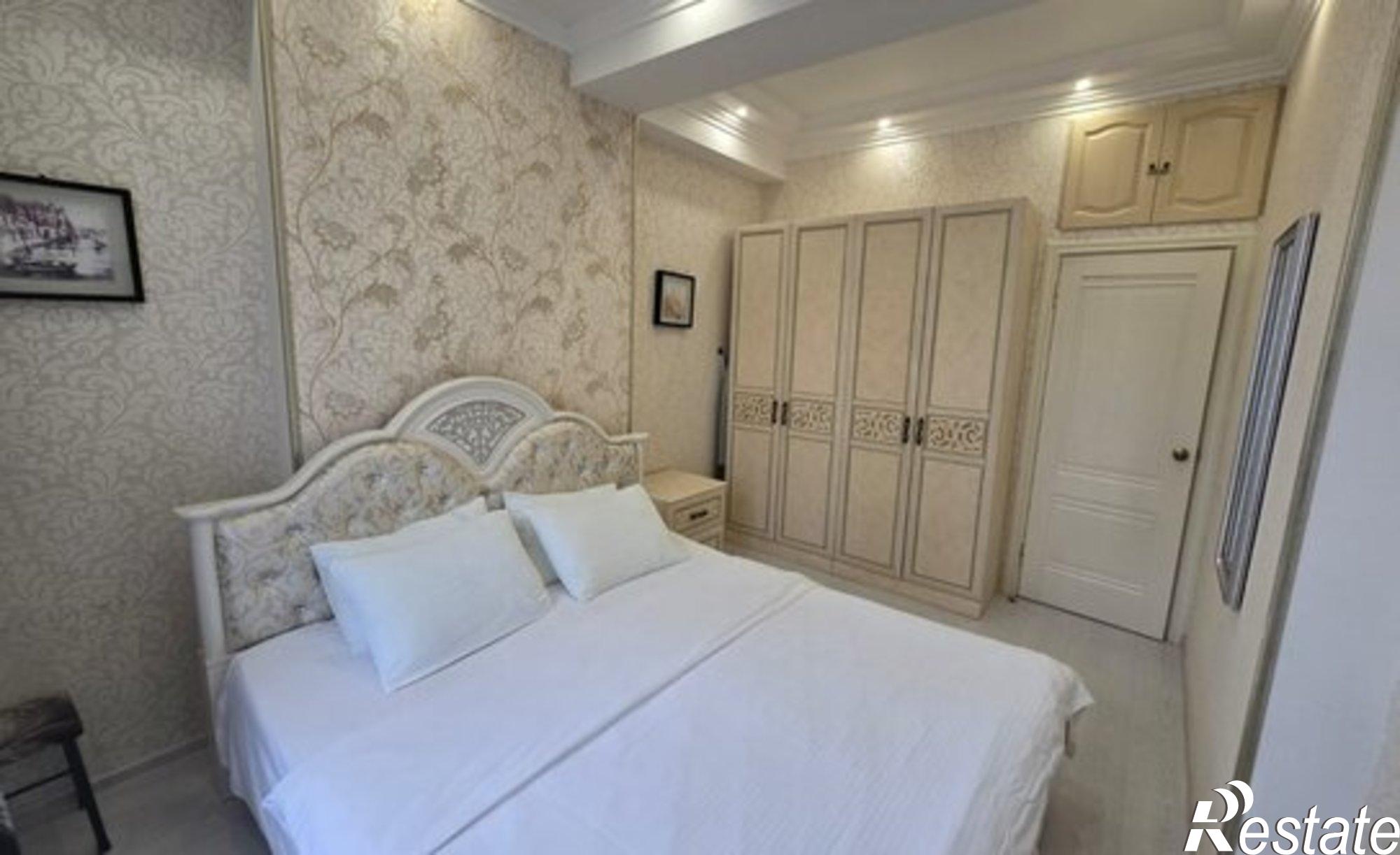 Купить квартиру за 30 000 000 рублей на улица Цюрупы, 4Б