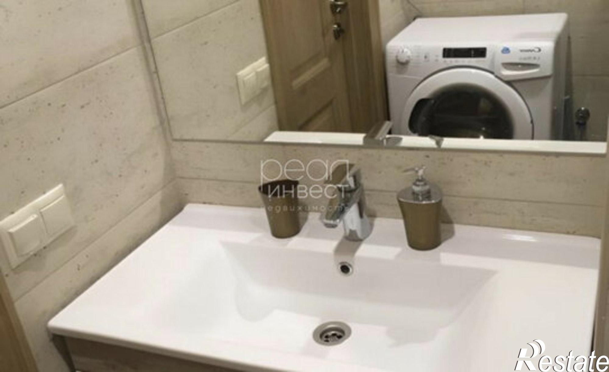 Купить квартиру за 16 800 000 рублей на Донской пер, 22Б/1