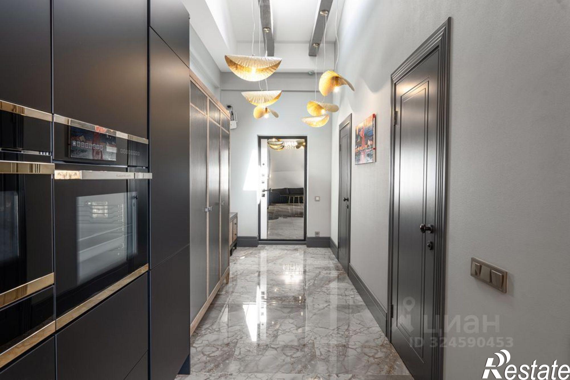 Купить квартиру за 37 800 000 рублей на Курортный проспект