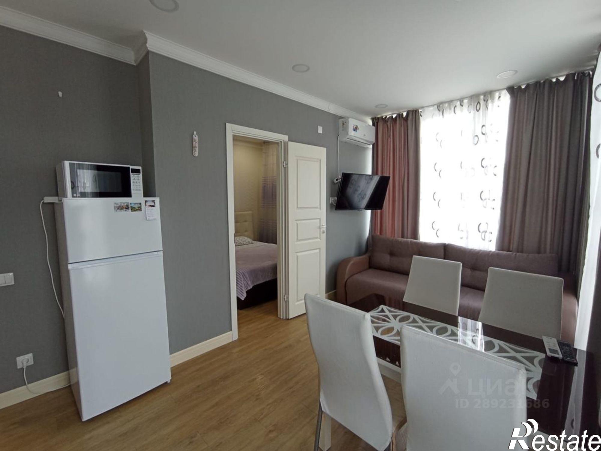 Сдать квартиру за 40 000 рублей на Волжская улица, 16